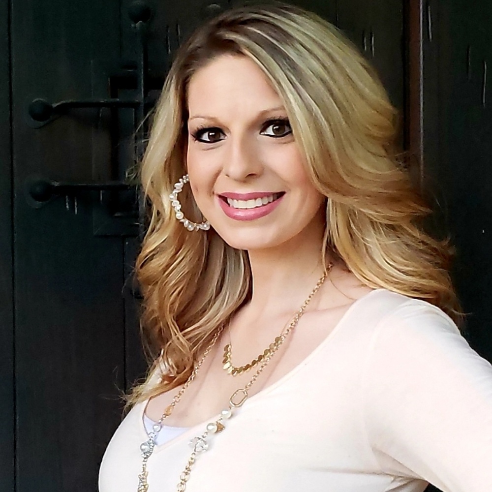 Meet your Posher, Melissa